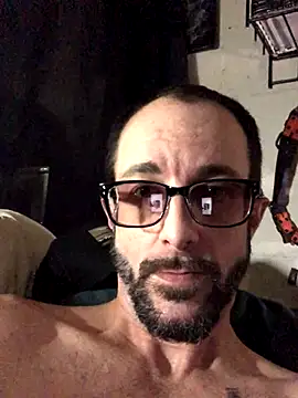 Italian69Stallion online show from November 17, 2025, 9:35 am