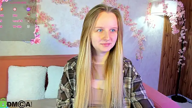 Rina Panic online show from October 5, 2025, 1:07 am