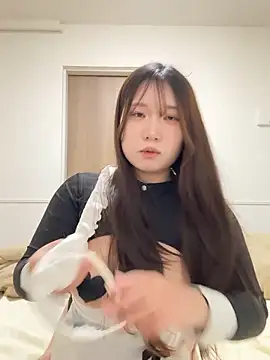 Snapshot of _YUNOo0_ chatting on February 3, 2026, 12:54 pm YUNOo0 online show from February 3, 2026, 12:54 pm