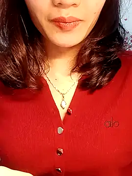 Hinna x online show from February 19, 2026, 3:31 pm