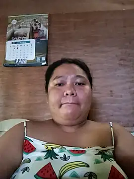 Perfect smile01 online show from April 13, 2026, 11:42 pm