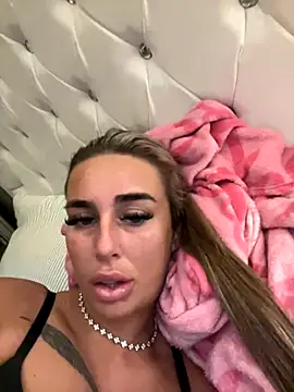 EllieMaeBaby online show from October 25, 2025, 12:43 am