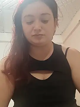 Anaa Rose online show from March 26, 2026, 2:43 am