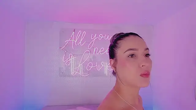 aleksandramiller  online show from March 13, 2026, 12:54 pm