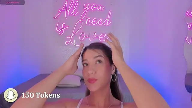 Snapshot of aleksandramiller_ chatting on September 13, 2025, 4:23 am aleksandramiller online show from September 13, 2025, 4:23 am