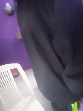 Snapshot of Mounstro3 chatting on January 12, 2026, 5:58 am Mounstro3 online show from January 12, 2026, 5:58 am