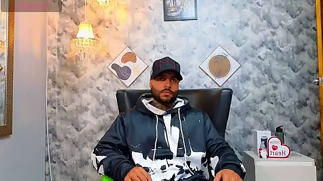 Apolo rousse1 online show from February 28, 2026, 11:15 pm