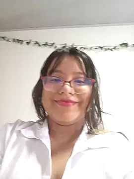 AsshleyVillaloboss online show from April 30, 2026, 8:27 pm