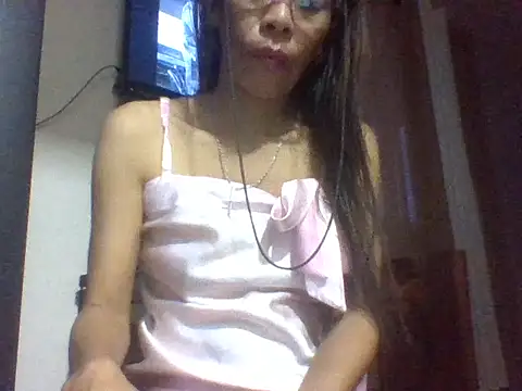 Mayumie05 online show from March 3, 2026, 9:55 pm