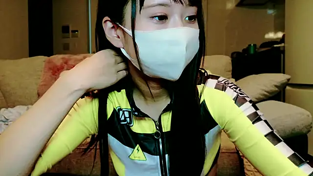 kazama nozomi online show from October 18, 2025, 5:26 pm