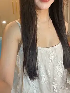 Dior baby online show from April 9, 2026, 2:13 am