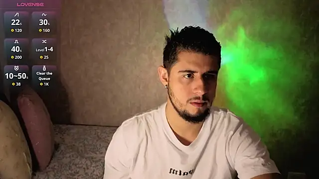 ryan evanss online show from September 18, 2025, 12:52 pm