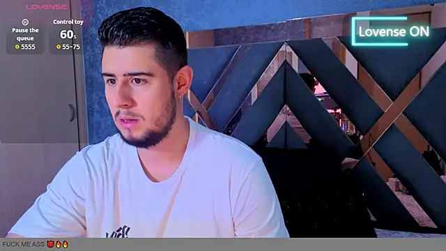 ryan evanss online show from October 3, 2025, 11:23 am