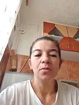 Snapshot of alinaalinutzq chatting on October 19, 2025, 8:50 am alinaalinutzq online show from October 19, 2025, 8:50 am