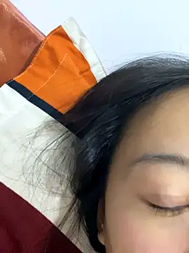 MengMeng0515 online show from November 28, 2025, 1:00 pm