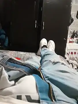 jann1900 online show from February 15, 2026, 2:23 am