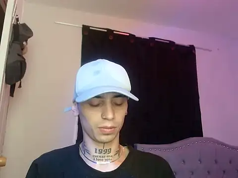 xalejo max online show from October 8, 2025, 5:02 pm