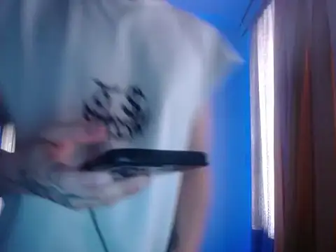 xalejo max online show from November 11, 2025, 8:25 pm