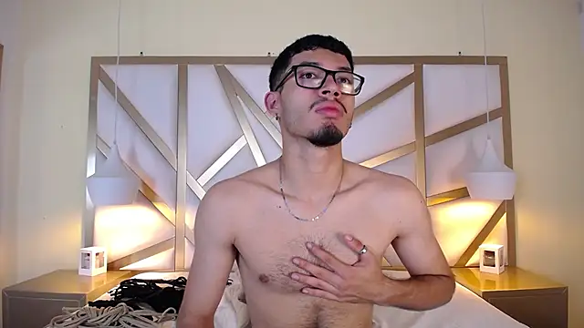 Jaxon Carter online show from November 22, 2025, 12:10 am