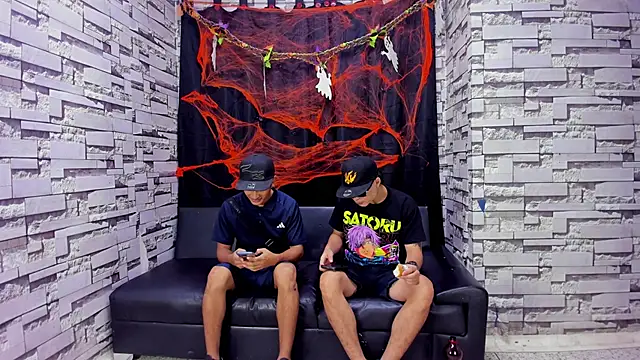 Crazy Cult Sex online show from October 22, 2025, 1:10 pm