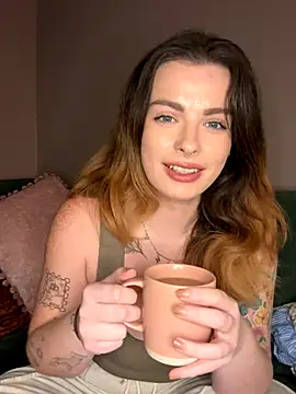 PiperPassionX online show from November 19, 2025, 8:53 pm