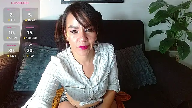 Snapshot of brandi_bae1 chatting on October 6, 2025, 2:18 pm brandi bae1 online show from October 6, 2025, 2:18 pm