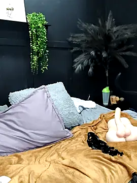 brandi bae1 online show from July 25, 2026, 4:24 pm