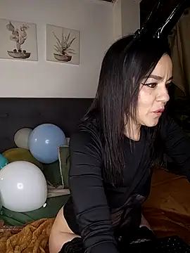 Snapshot of brandi_bae1 chatting on April 4, 2026, 2:18 am brandi bae1 online show from April 4, 2026, 2:18 am