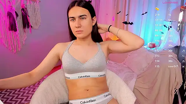 HeyAlena online show from October 25, 2025, 11:09 am