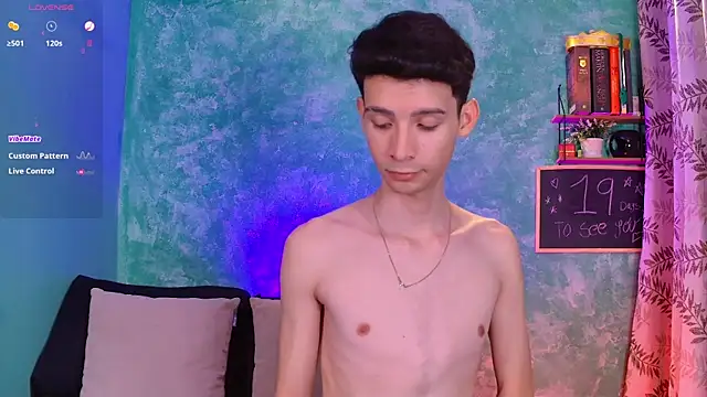 VicenteFerrer online show from October 5, 2025, 12:34 am