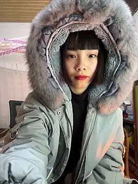 andymi1 online show from November 29, 2025, 3:28 am