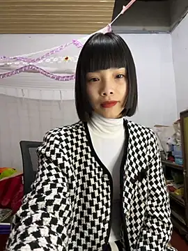 andymi1 online show from November 14, 2025, 7:56 am