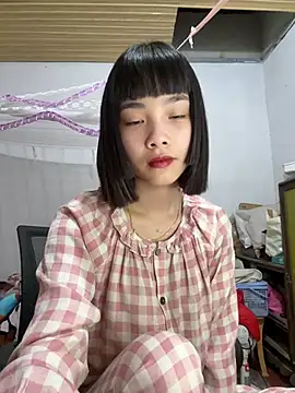 andymi1 online show from May 16, 2026, 1:48 am