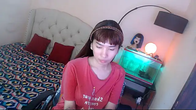 ShantalFoxxy  online show from November 11, 2025, 1:22 am