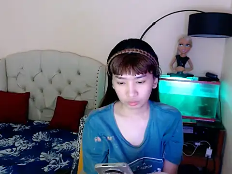 Snapshot of ShantalFoxxy_ chatting on February 23, 2026, 1:33 pm ShantalFoxxy online show from February 23, 2026, 1:33 pm