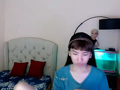 ShantalFoxxy  online show from March 22, 2026, 12:40 pm