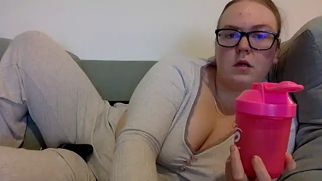 Snapshot of gracelovesxx chatting on January 13, 2026, 2:10 pm gracelovesxx online show from January 13, 2026, 2:10 pm