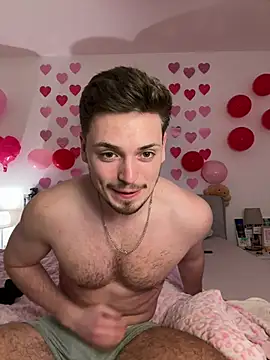 Snapshot of xlucax chatting on February 18, 2026, 9:44 pm xlucax online show from February 18, 2026, 9:44 pm