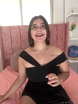 salomecute21 online show from March 28, 2026, 11:22 am