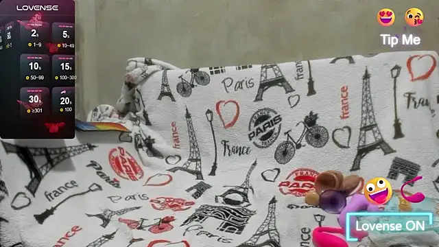 ivy moon05 online show from May 11, 2026, 1:56 pm