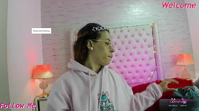 Pamelamiler   online show from May 19, 2026, 12:34 pm