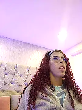 Pamelamiler   online show from October 29, 2025, 12:04 pm