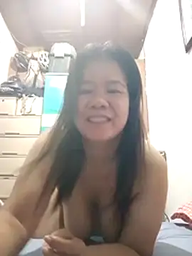 AsianbouncieGIRL online show from June 30, 2026, 5:29 am