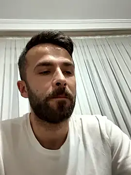 Snapshot of S-kt-et chatting on November 1, 2025, 8:25 pm S-kt-et online show from November 1, 2025, 8:25 pm