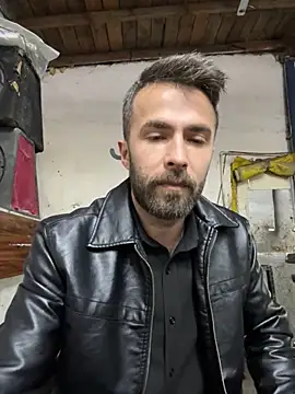 Snapshot of S-kt-et chatting on November 4, 2025, 6:28 am S-kt-et online show from November 4, 2025, 6:28 am