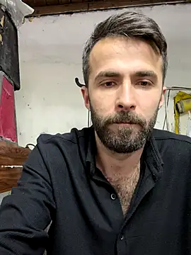 Snapshot of S-kt-et chatting on November 18, 2025, 12:30 pm S-kt-et online show from November 18, 2025, 12:30 pm