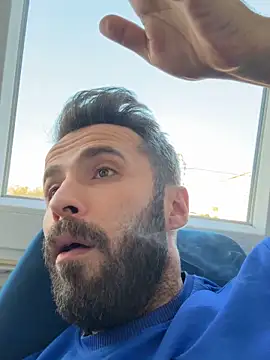 Snapshot of S-kt-et chatting on November 16, 2025, 2:00 pm S-kt-et online show from November 16, 2025, 2:00 pm