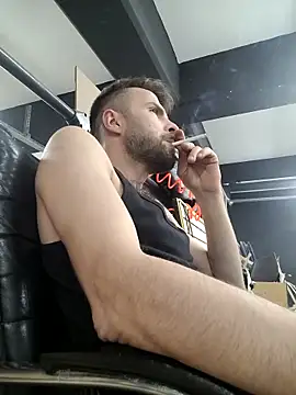 Snapshot of S-kt-et chatting on February 16, 2026, 2:37 pm S-kt-et online show from February 16, 2026, 2:37 pm