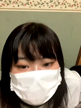 Snapshot of -SAKI-xx chatting on December 5, 2025, 1:21 pm -SAKI-xx online show from December 5, 2025, 1:21 pm