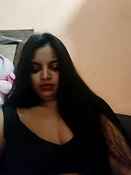 Snapshot of Maahhii_2 chatting on March 22, 2026, 9:27 pm Maahhii 2 online show from March 22, 2026, 9:27 pm